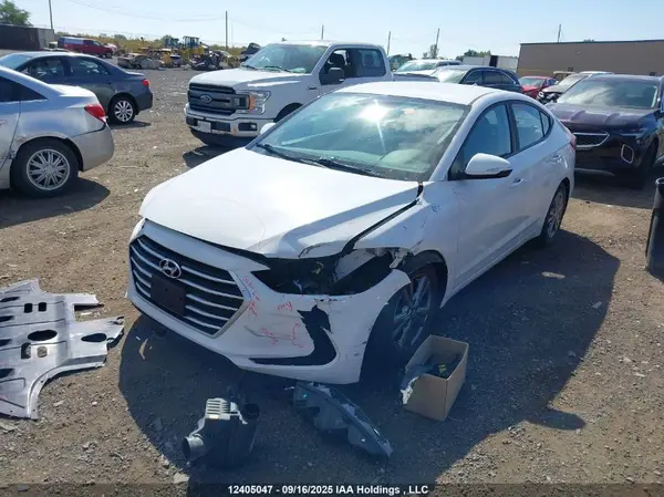 KMHD84LF4JU498484 2018 HYUNDAI ELANTRA - Image 2