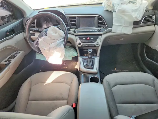 KMHD84LF4JU499814 2018 HYUNDAI ELANTRA - Image 8