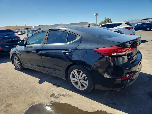 KMHD84LF4JU500024 2018 HYUNDAI ELANTRA - Image 2