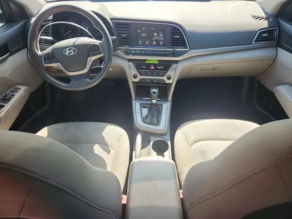 KMHD84LF4JU500024 2018 HYUNDAI ELANTRA - Image 8