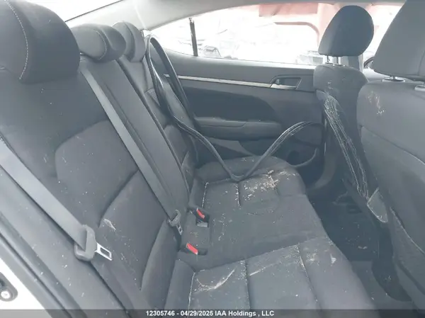 KMHD84LF4JU513520 2018 HYUNDAI ELANTRA - Image 8