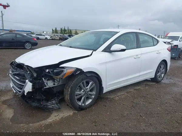 KMHD84LF4JU514702 2018 HYUNDAI ELANTRA - Image 2
