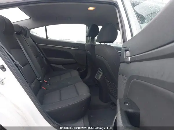 KMHD84LF4JU514702 2018 HYUNDAI ELANTRA - Image 8