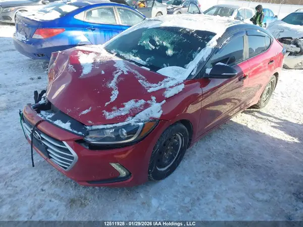 KMHD84LF4JU521214 2018 HYUNDAI ELANTRA - Image 2