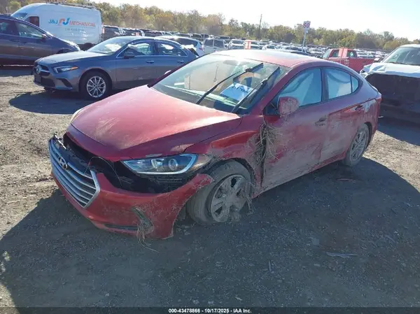 KMHD84LF4JU526798 2018 HYUNDAI ELANTRA - Image 2