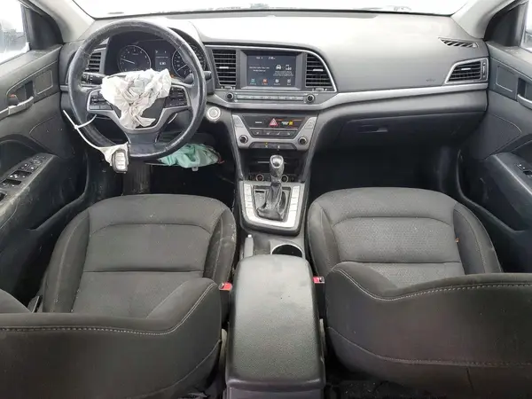 KMHD84LF4JU538773 2018 HYUNDAI ELANTRA - Image 8