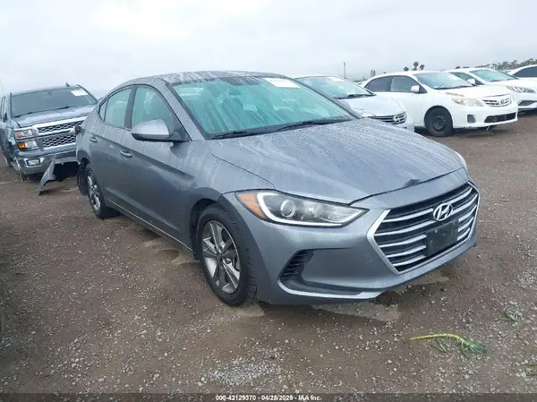 KMHD84LF4JU559722 2018 HYUNDAI ELANTRA - Image 1
