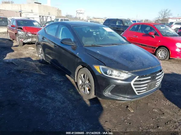 KMHD84LF4JU572096 2018 HYUNDAI ELANTRA - Image 1