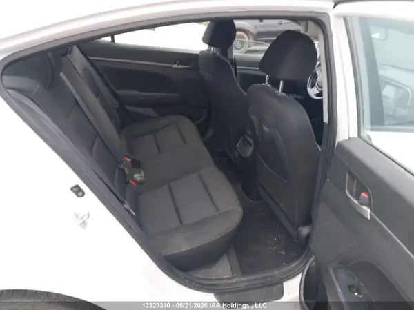 KMHD84LF4JU577380 2018 HYUNDAI ELANTRA - Image 8