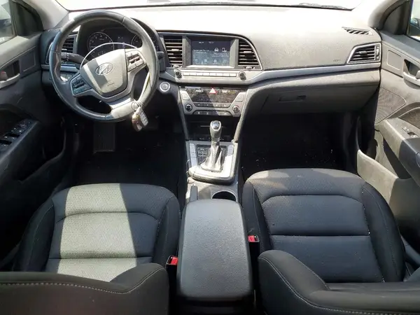 KMHD84LF4JU586161 2018 HYUNDAI ELANTRA - Image 8