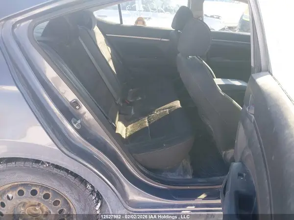 KMHD84LF4JU604352 2018 HYUNDAI ELANTRA - Image 8