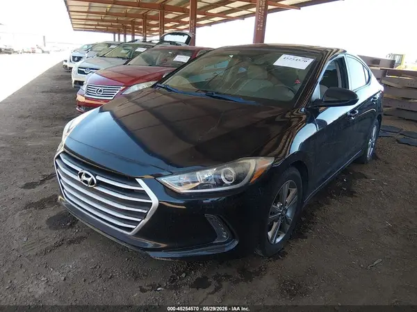 KMHD84LF4JU611589 2018 HYUNDAI ELANTRA - Image 2