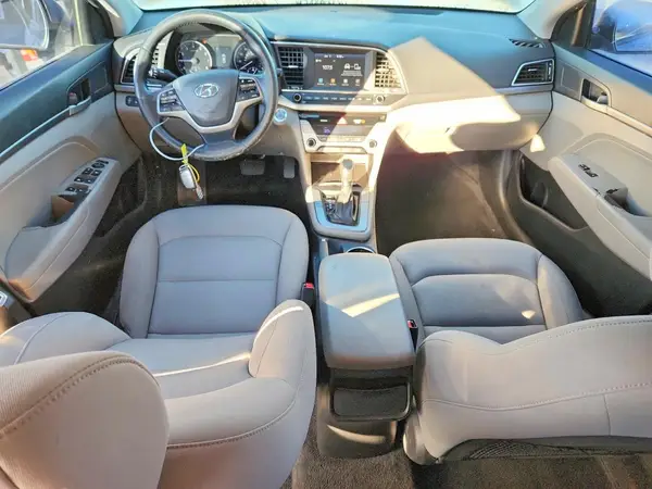 KMHD84LF4JU615299 2018 HYUNDAI ELANTRA - Image 8