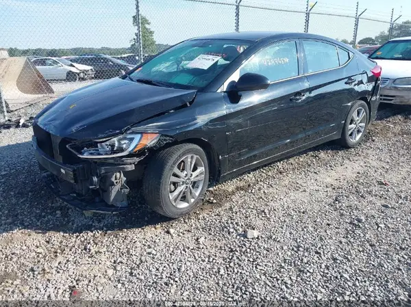 KMHD84LF4JU628151 2018 HYUNDAI ELANTRA - Image 2
