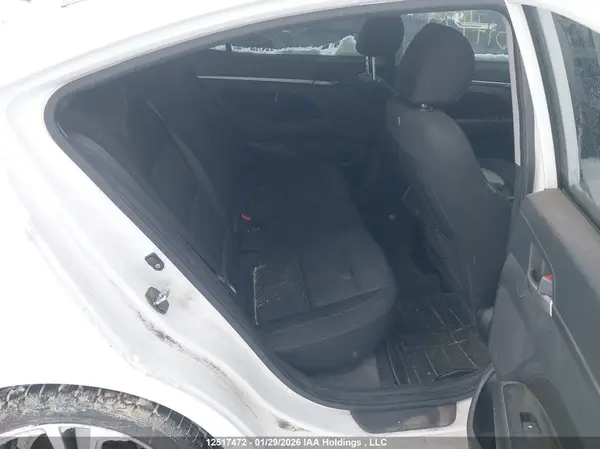 KMHD84LF4JU639103 2018 HYUNDAI ELANTRA - Image 8