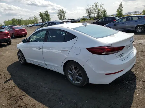 KMHD84LF4JU642258 2018 HYUNDAI ELANTRA - Image 2
