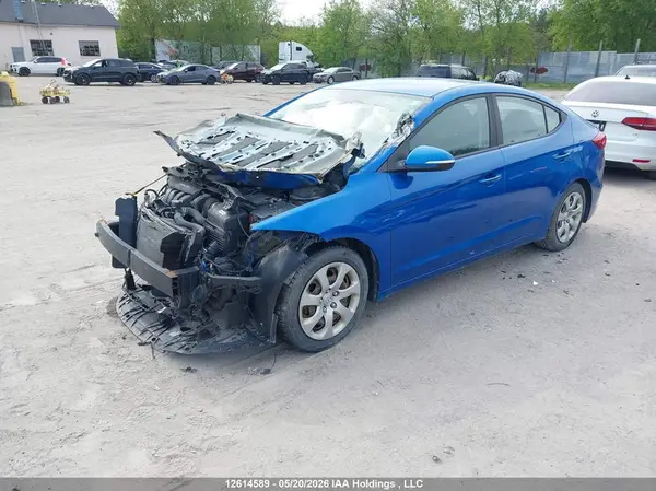 KMHD84LF4JU643877 2018 HYUNDAI ELANTRA - Image 2