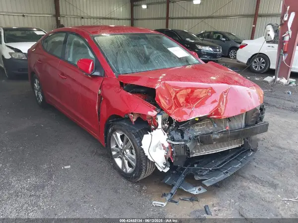KMHD84LF4JU656760 2018 HYUNDAI ELANTRA - Image 1