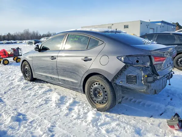 KMHD84LF4JU658217 2018 HYUNDAI ELANTRA - Image 2