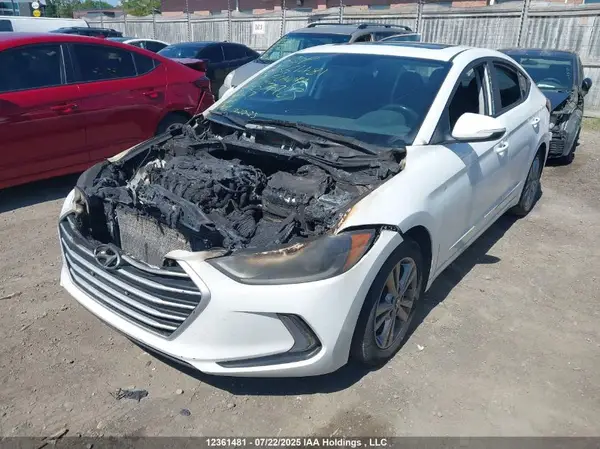 KMHD84LF4JU674983 2018 HYUNDAI ELANTRA - Image 2
