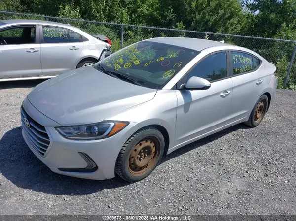 KMHD84LF4JU676023 2018 HYUNDAI ELANTRA - Image 2