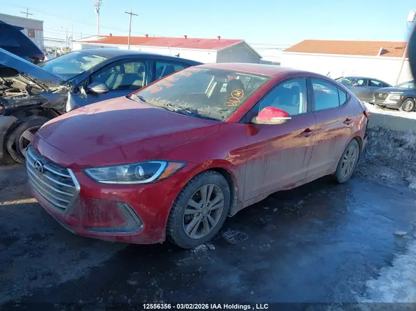 KMHD84LF4JU684025 2018 HYUNDAI ELANTRA - Image 2