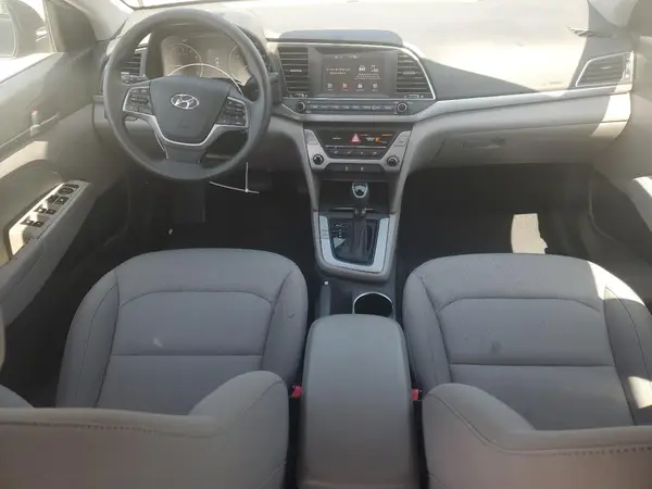 KMHD84LF4JU706041 2018 HYUNDAI ELANTRA - Image 8