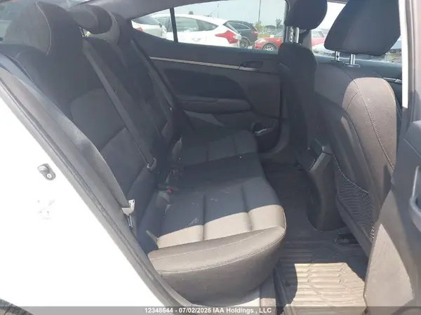 KMHD84LF4JU722286 2018 HYUNDAI ELANTRA - Image 8