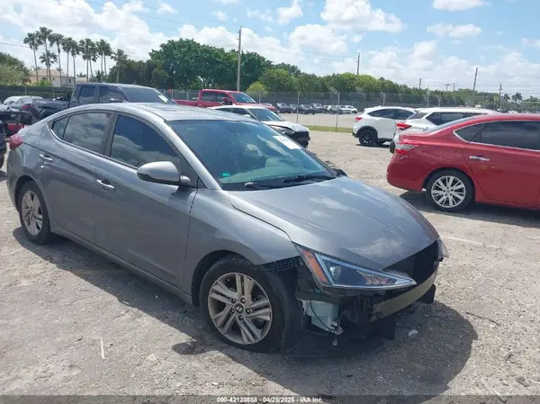 KMHD84LF4KU12944 2019 HYUNDAI ELANTRA - Image 1