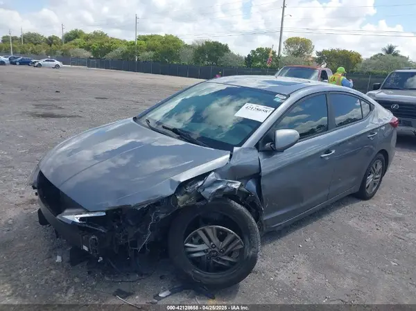 KMHD84LF4KU12944 2019 HYUNDAI ELANTRA - Image 2