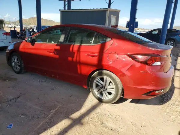 KMHD84LF4KU737873 2019 HYUNDAI ELANTRA - Image 2