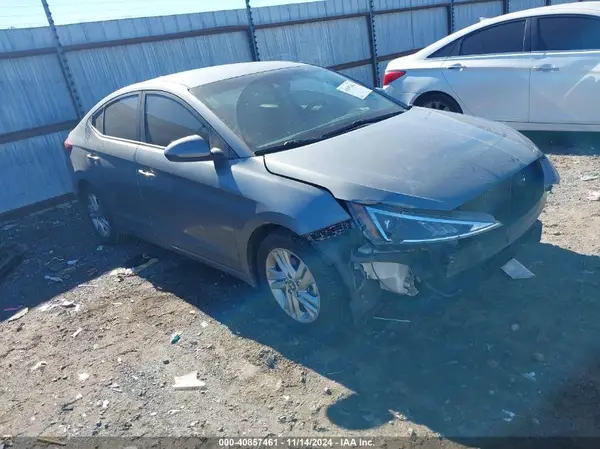 KMHD84LF4KU738263 2019 HYUNDAI ELANTRA - Image 1