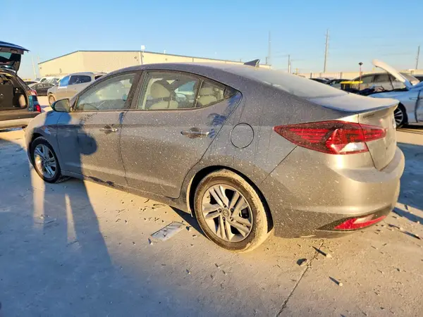 KMHD84LF4KU744287 2019 HYUNDAI ELANTRA - Image 2