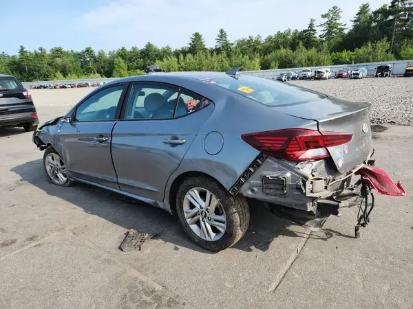KMHD84LF4KU745701 2019 HYUNDAI ELANTRA - Image 2