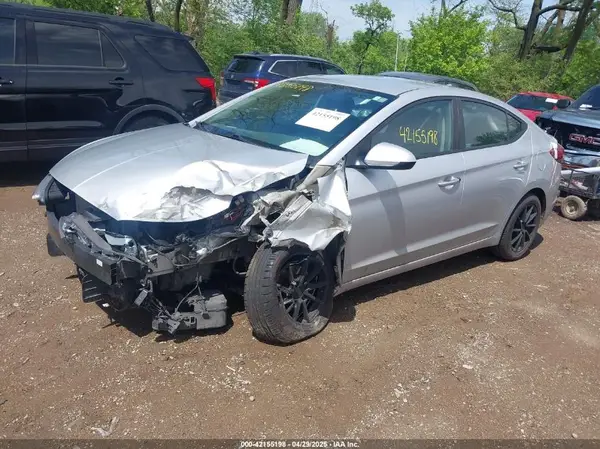 KMHD84LF4KU746265 2019 HYUNDAI ELANTRA - Image 2