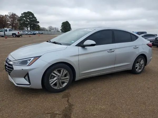 KMHD84LF4KU756004 2019 HYUNDAI ELANTRA - Image 1