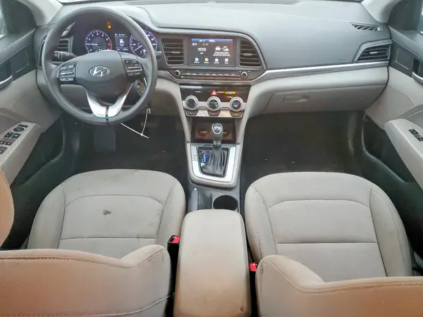 KMHD84LF4KU761252 2019 HYUNDAI ELANTRA - Image 8