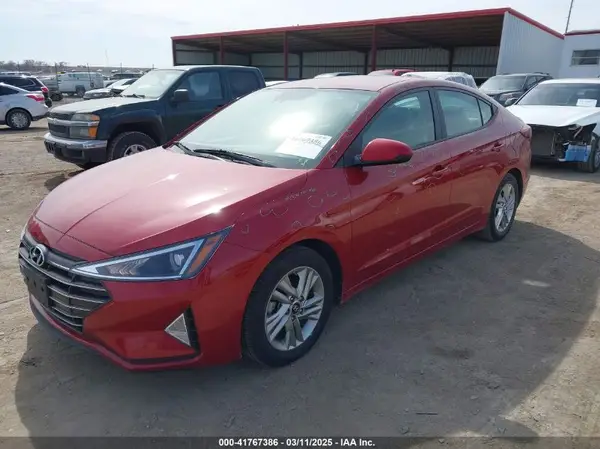 KMHD84LF4KU780545 2019 HYUNDAI ELANTRA - Image 2