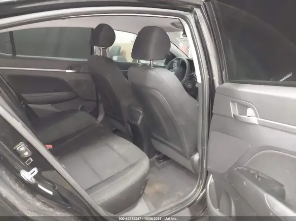 KMHD84LF4KU783087 2019 HYUNDAI ELANTRA - Image 8