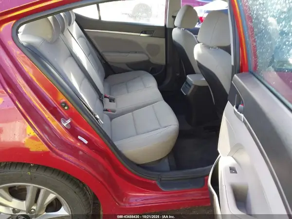 KMHD84LF4KU785549 2019 HYUNDAI ELANTRA - Image 8