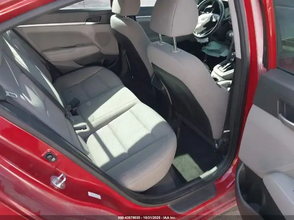 KMHD84LF4KU798222 2019 HYUNDAI ELANTRA - Image 8