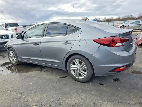 KMHD84LF4KU804861 2019 HYUNDAI ELANTRA - Image 2