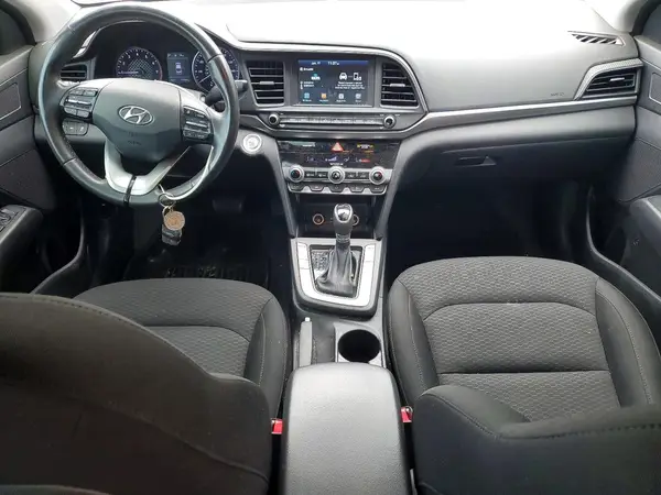 KMHD84LF4KU811874 2019 HYUNDAI ELANTRA - Image 8