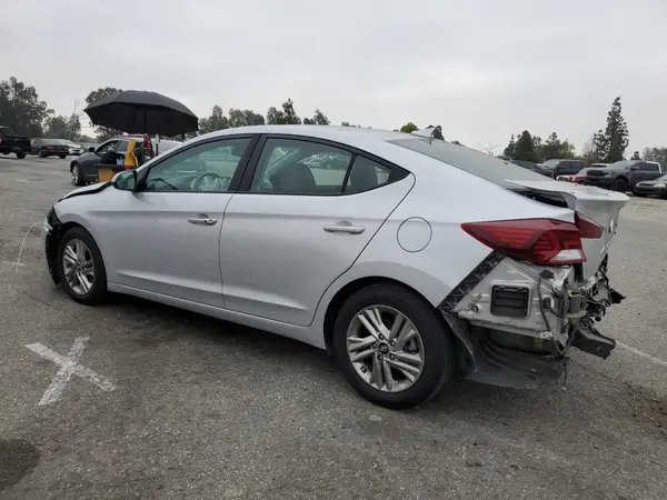 KMHD84LF4KU846558 2019 HYUNDAI ELANTRA - Image 2