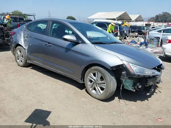 KMHD84LF4KU862789 2019 HYUNDAI ELANTRA - Image 1