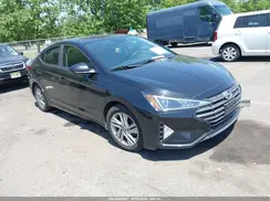KMHD84LF4KU863621 2019 HYUNDAI ELANTRA