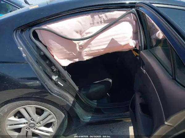 KMHD84LF4LU026210 2020 HYUNDAI ELANTRA - Image 7
