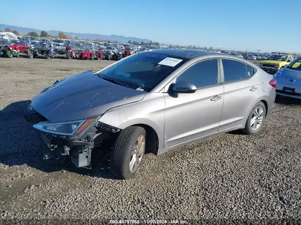 KMHD84LF4LU030130 2020 HYUNDAI ELANTRA - Image 2