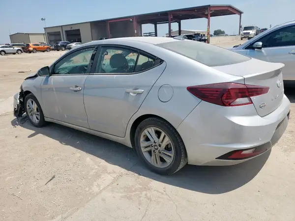 KMHD84LF4LU033447 2020 HYUNDAI ELANTRA - Image 2