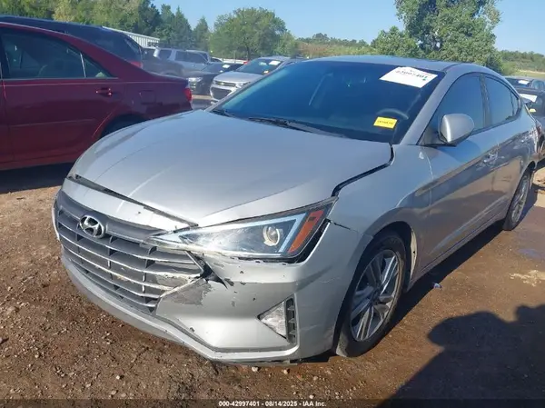 KMHD84LF4LU036610 2020 HYUNDAI ELANTRA - Image 2